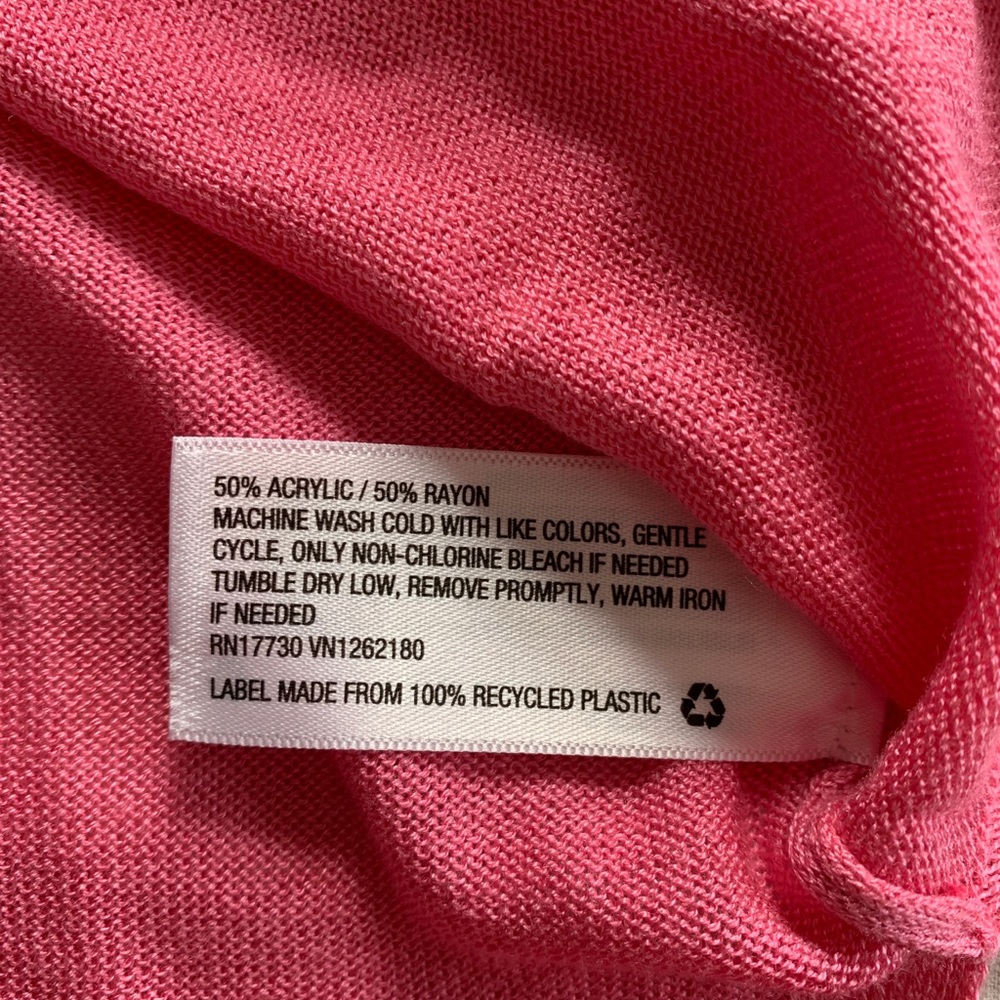 Light weight sweater - Picture 3 of 3